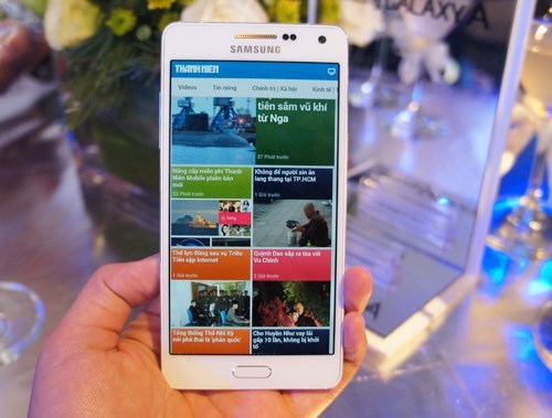 Các xu hướng smartphone được ưa chuộng trong năm 2015 - Hình 1