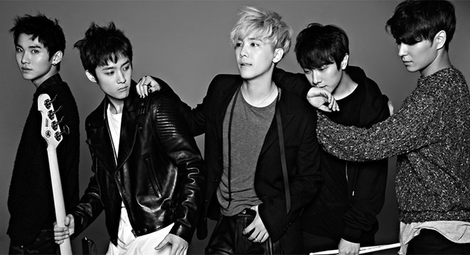 Những cuộc đụng độ làm nóng Kpop tháng 3 - Hình 2