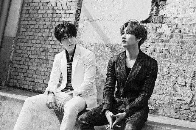Những cuộc đụng độ làm nóng Kpop tháng 3 - Hình 6