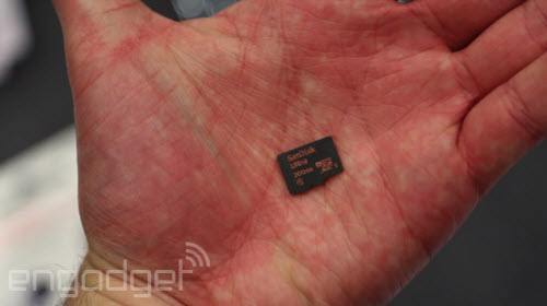 Thẻ nhớ microSD dung lượng khủng 200GB của SanDisk - Hình 1