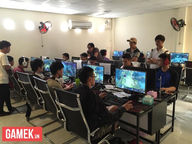 Trần tình game thủ Việt vượt khó chơi game ngoại - Hình 4