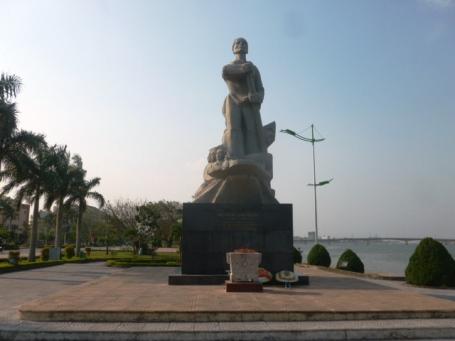 Hồi ức kinh hoàng về những trận bom 50 năm trước - Hình 3