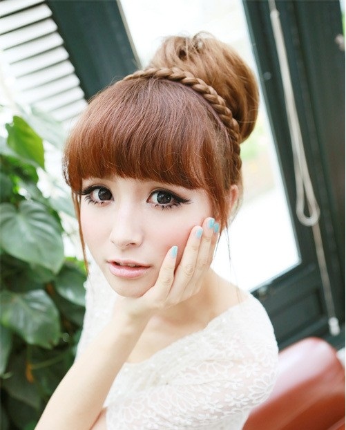 Những kiểu tóc búi đẹp nhìn là mê - Hình 12