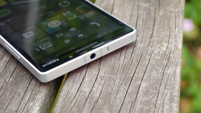 2 mẫu Lumia cao cấp mới có thể biến thành PC chạy Windows 10 - Hình 1