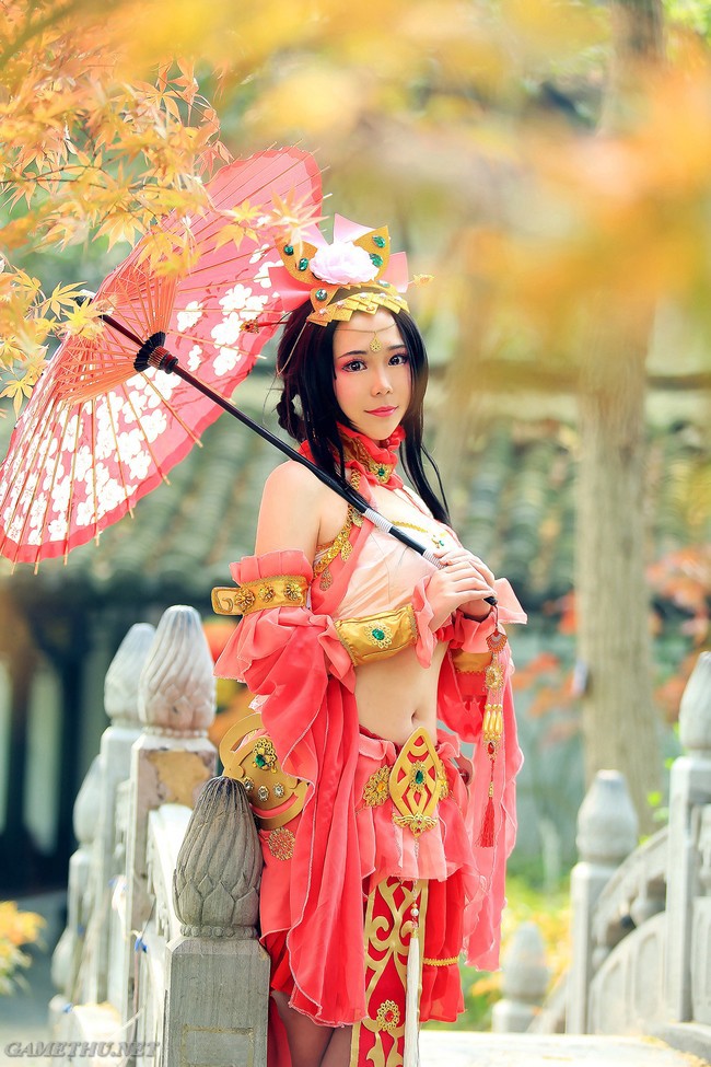 Vẻ đẹp nghiêng nước nghiêng thành của nữ nhân Thất Tú - Hình 11