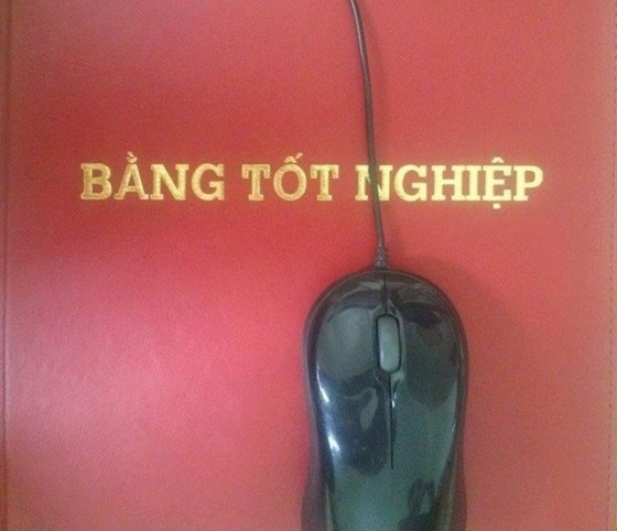 Những bàn di chuột huyền thoại của game thủ Việt - Hình 4