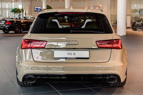 Tăng độ nổi bật cho Audi RS6 với tông màu độc - Hình 12