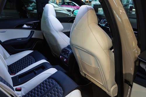 Tăng độ nổi bật cho Audi RS6 với tông màu độc - Hình 9