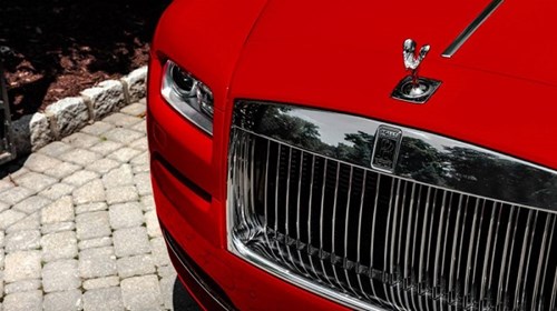 Rolls- Royce Wraith St. James Edition: Đỏ mê hoặc - Hình 3