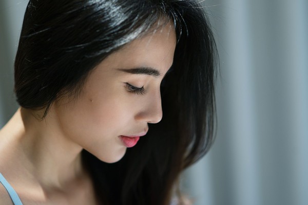 Thủy Tiên quay MV mới trong căn biệt thự của mình - Hình 5