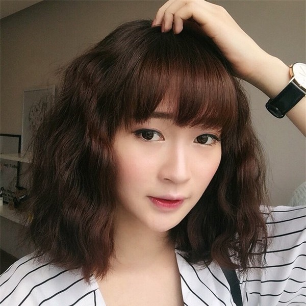 Cách trang điểm xinh lung linh cho nàng tóc ngắn - Hình 11