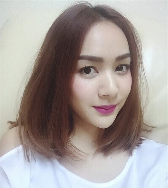Cách trang điểm xinh lung linh cho nàng tóc ngắn - Hình 4