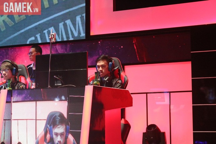 Chùm ảnh tuyệt đẹp về game thủ khi đang thi đấu tại GPL mùa hè 2015 - Hình 8