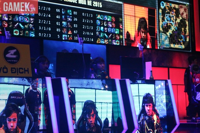 Chùm ảnh tuyệt đẹp về game thủ khi đang thi đấu tại GPL mùa hè 2015 - Hình 17