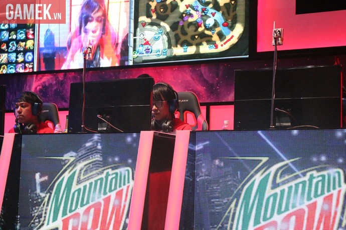 Chùm ảnh tuyệt đẹp về game thủ khi đang thi đấu tại GPL mùa hè 2015 - Hình 20