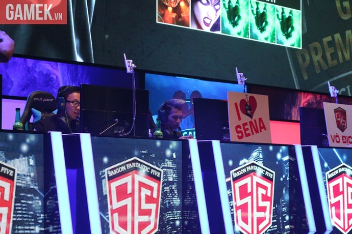 Chùm ảnh tuyệt đẹp về game thủ khi đang thi đấu tại GPL mùa hè 2015 - Hình 4