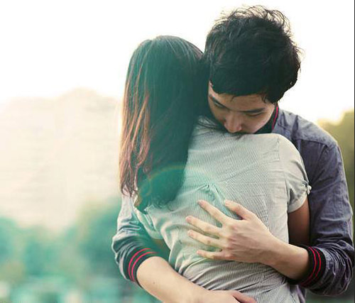 Đừng để anh là cả thế giới của em - Hình 1