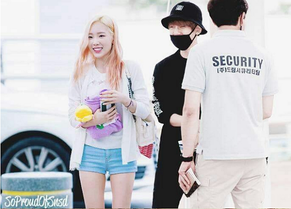 Netizen trầm trồ trước những ảnh ghép cặp đôi Taeyeon - Baekhyun - Hình 1