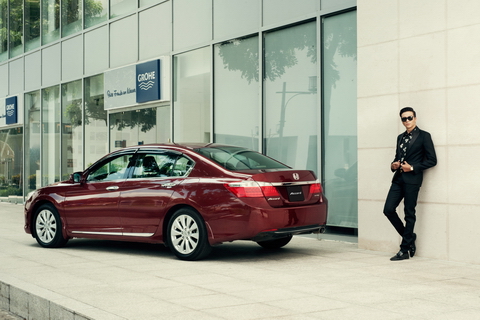 Accord 2015 &'cặp đôi' với siêu mẫu Hoàng Anh - Hình 3
