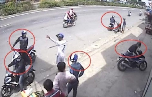 Những chiêu lừa đảo, dàn cảnh cướp giật phổ biến mọi người cần đề phòng - Hình 4