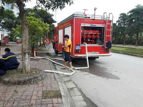 Cháy lớn Bệnh viện Nhiệt đới Trung ương - Hình 2