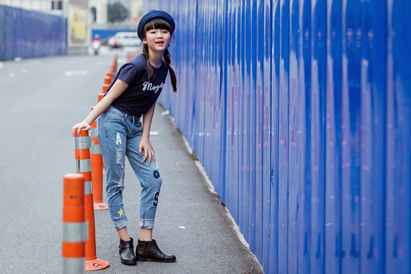 Học trò Đông Nhi cá tính với street style mùa thu - Hình 9