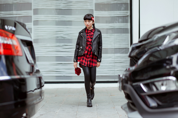 Học trò Đông Nhi cá tính với street style mùa thu - Hình 4