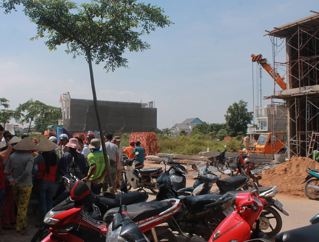 Bị dây cáp vướng cổ, nam công nhân chết thảm - Hình 1