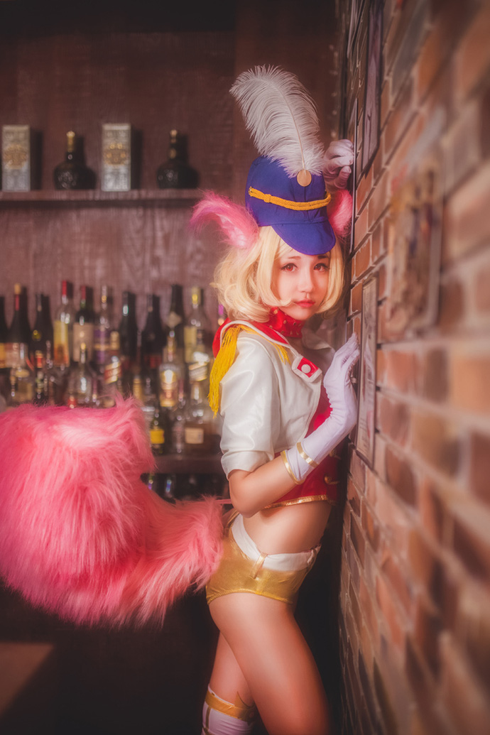 Cosplay nàng Đắc Kỷ cực dễ thương trong game Liên Minh Huyền Thoại Mobile - Hình 1