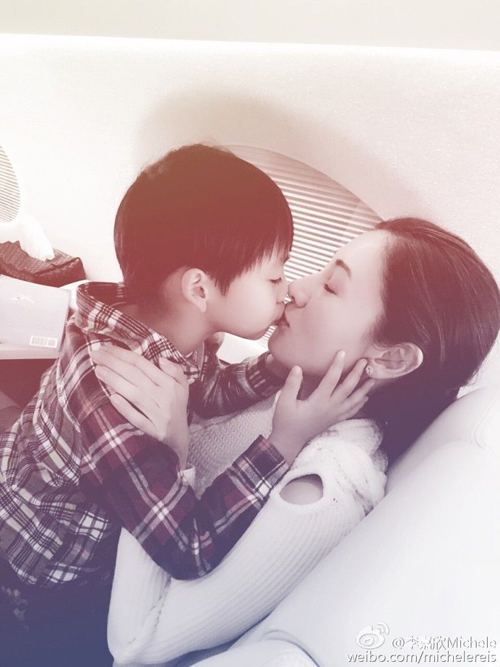 Cuộc sống cậu ấm ngậm thìa bạc của con trai Lý Gia Hân - Hình 9
