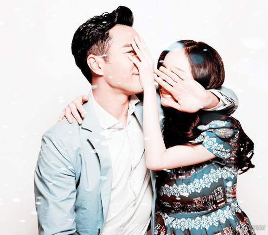 Những khoảnh khắc tình cảm của Dương Mịch - Lưu Khải Uy trước scancal ngoại tình - Hình 33