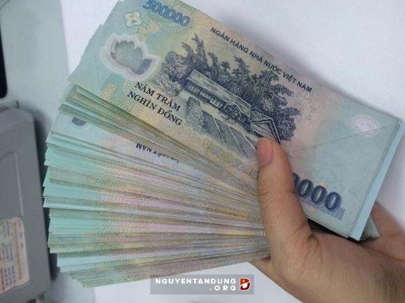 Bắt cựu thủ quỹ Ngân hàng VIB dùng con dấu đã thu tiền để lừa đảo - Hình 1