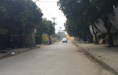 Nhóm giang hồ bắn dằn mặt cô gái trong quán ăn đêm - Hình 2