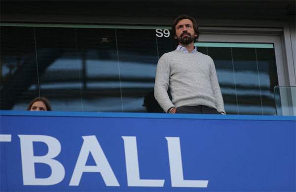 Pirlo đưa ban gai va con đi cô vu Chelsea - Hình 3