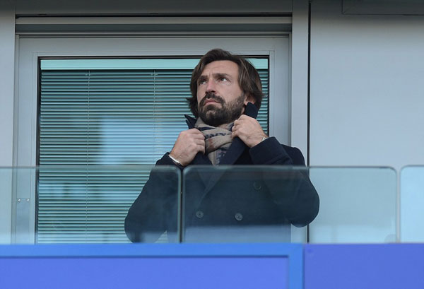 Pirlo đưa ban gai va con đi cô vu Chelsea - Hình 2