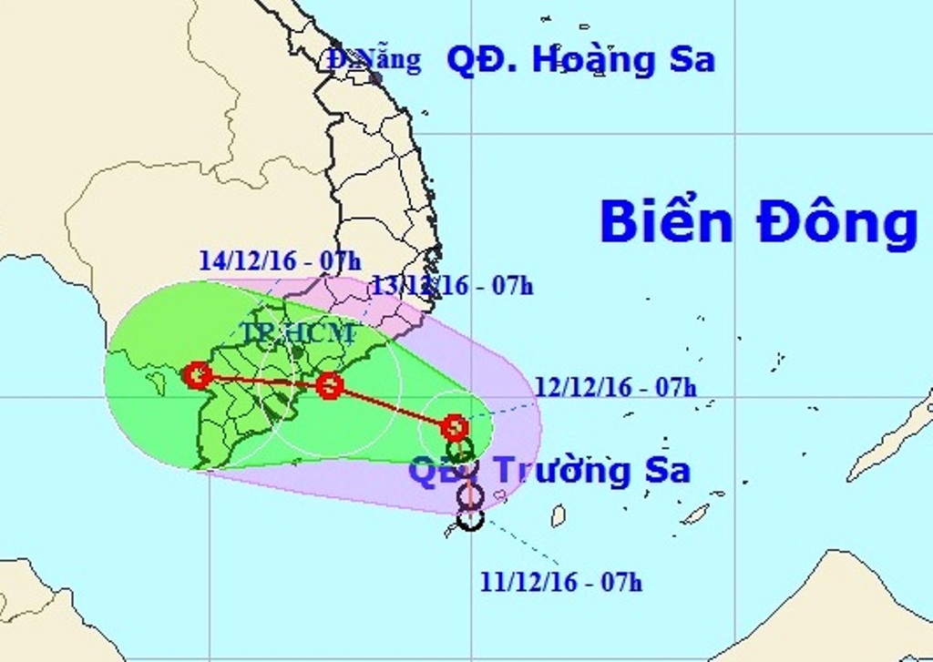 TP.HCM bất ngờ đón áp thấp nhiệt đới giữa mùa khô - Hình 1