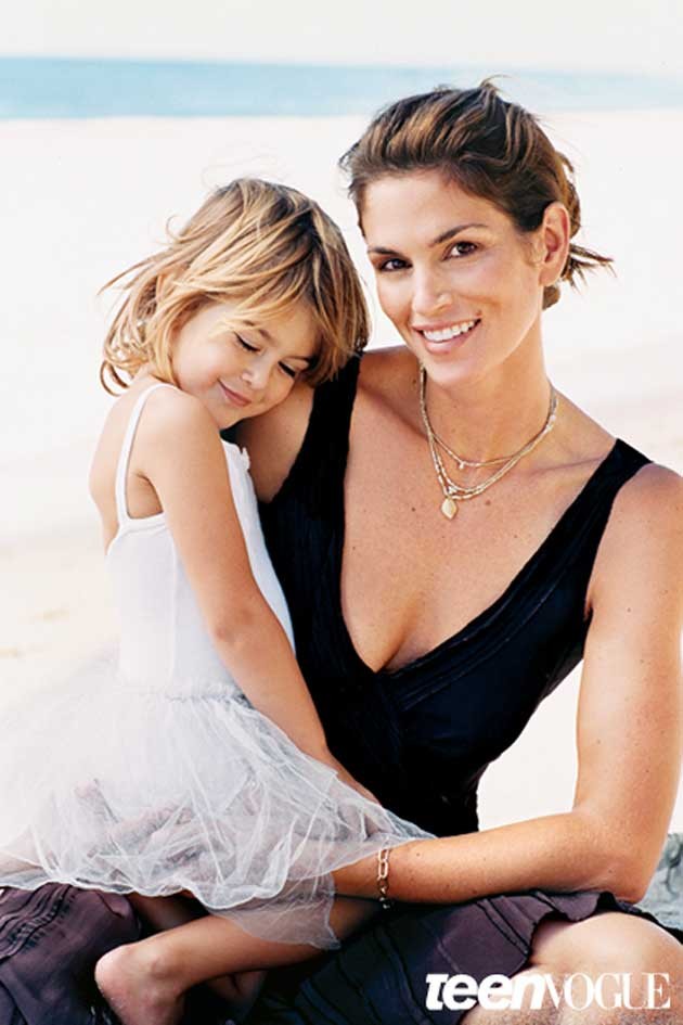 Cindy Crawford: Từ cô gái bị chế giễu đến siêu mẫu đẳng cấp - Hình 10