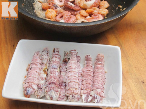 [Chế biến] - Đã miệng với bún hải sản tươi ngon