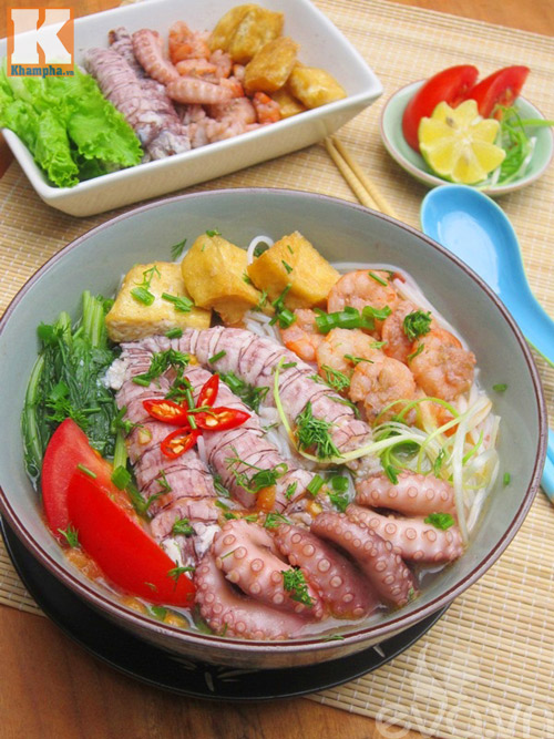 [Chế biến] - Đã miệng với bún hải sản tươi ngon