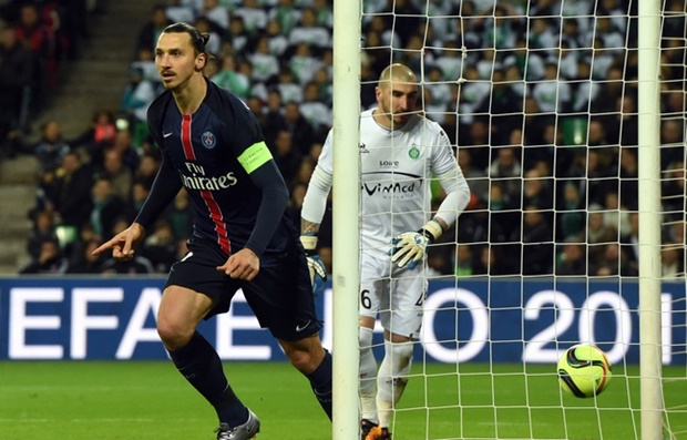 Hành động chuẩn men của Zlatan Ibrahimovic - Hình 1