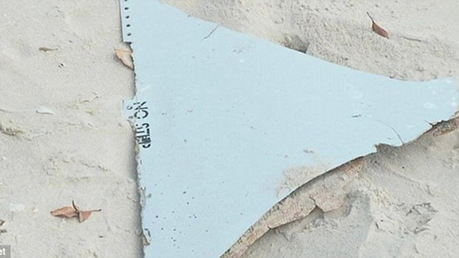 Bộ trưởng Úc: Vị trí phát hiện mảnh vỡ phù hợp tai nạn của MH370 - Hình 1