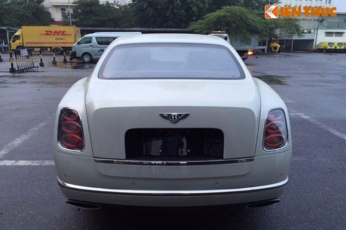 Đại gia Hà Nội âm thầm tậu Bentley Mulsanne 2016 giá 25 tỷ - Hình 4