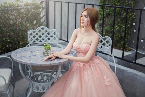 Hành trình lột xác nhan sắc của Lilly Luta sau 6 năm - Hình 24