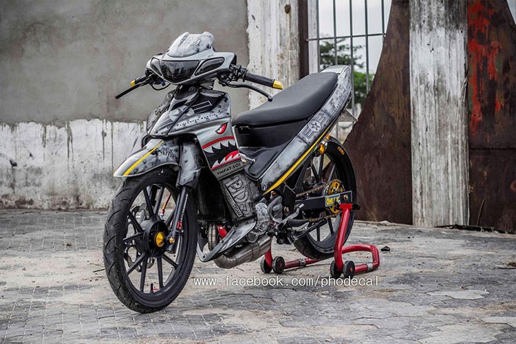 Yamaha Z125 độ chiến đấu cơ F-35: \