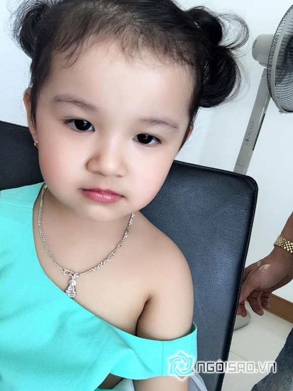 Cận mặt vẻ đẹp thiên thần của con gái nhà Hoa hậu Việt - Hình 7