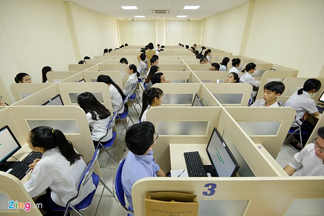 Thí sinh tự tin làm bài thi Đánh giá năng lực - Hình 8