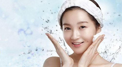 Mẹo hay giúp da trắng mịn tươi trẻ mùa nắng nóng - Hình 3