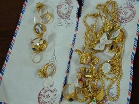 Người giúp việc trộm vàng đem bán lấy tiền cho vay - Hình 1