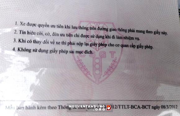 Vụ chặn xe cứu thương ở bệnh viện Nhi TƯ: Không chỉ bảo vệ tham gia ngăn cản - Hình 5