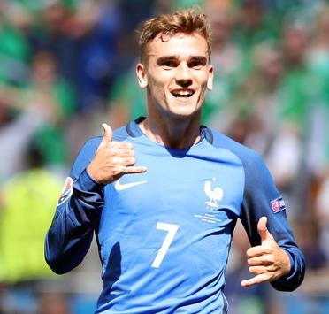 Giải Mã Phong Cách Ăn Mừng 'Gọi Điện Thoại' Độc Đáo Của Griezmann - Sao Thể  Thao - Việt Giải Trí